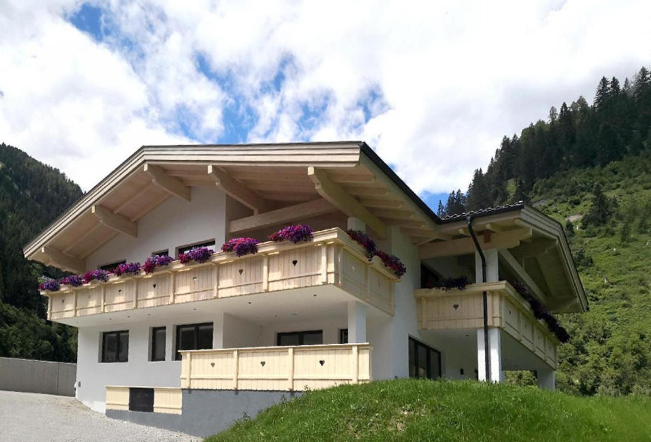 Apartments Alpenpanorama, Neustift Нойштіфт-ім-Штубайталь Екстер'єр фото