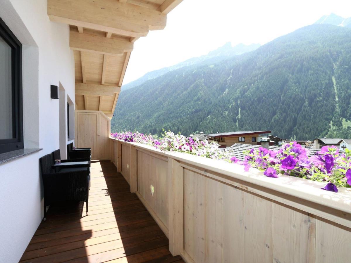 Apartments Alpenpanorama, Neustift Нойштіфт-ім-Штубайталь Екстер'єр фото